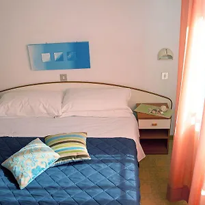 Gialpina Hotel Viserba Di Rimini