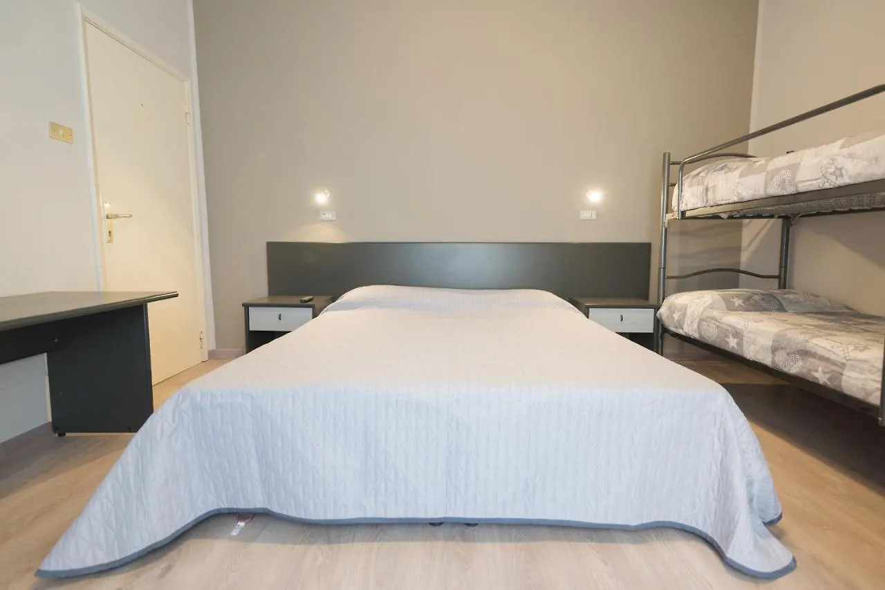 Hotel Avenusta Viserba Di Rimini Italy